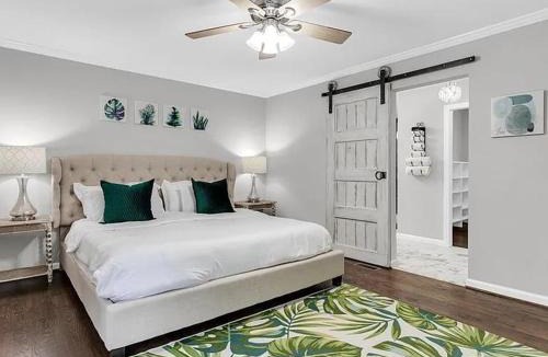 Flowery Branch House | Georgia Lakeside Getaway with Private Pool