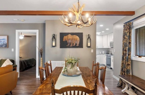 Lake Lure House | GiGi's moutain lake Cottage