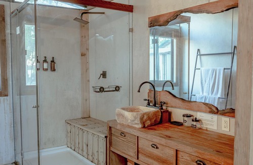 Camp Swift Hotel | GLAT Austin