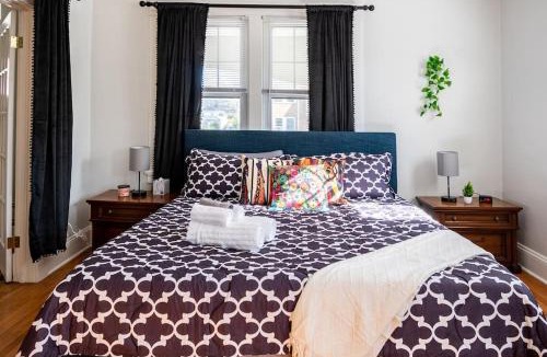 North Chesterfield Apartment | Globetrotters Suite in Historic Richmond w Patio