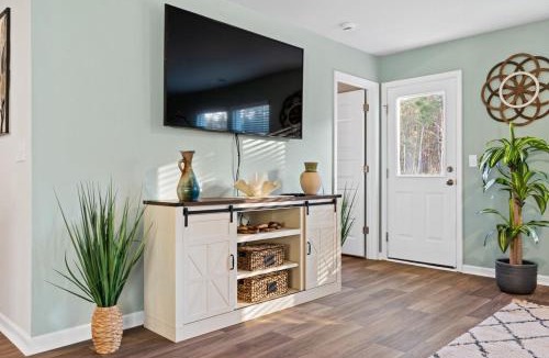 Ocean Isle Beach House | Gorgeous 4-Bed house with Hot Tub in Ocean Isle Beach