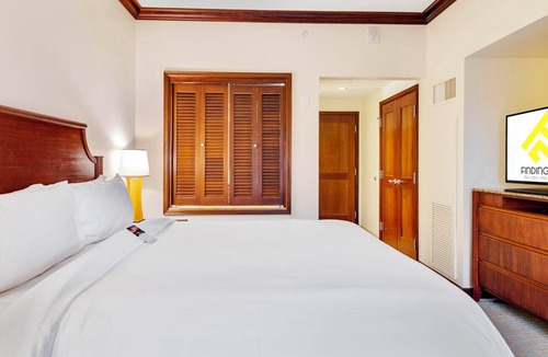 Ko Olina Resort | Gorgeous Beachfront KoOlina Club Resort+Amenities, 2-Bedroom Condo Island View
