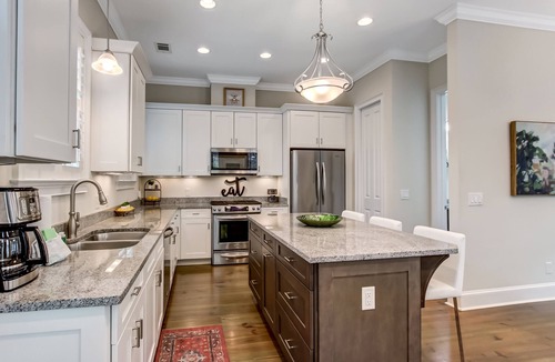 Historic District - North House | Gorgeous Home by Crawford Square w Private Parking
