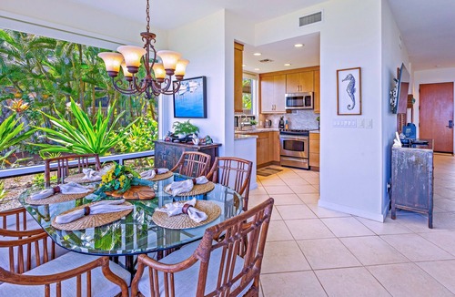 Napili Condo | Gorgeous Kapalua Oceanfront with Stunning Views 23G4