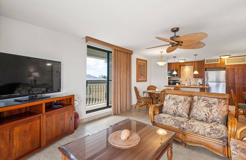 Historic Lahaina Front Street Apartment | Gorgeous Lahaina Shores 302 – Modern Comforts, Scenic Views, Heart of Lahaina