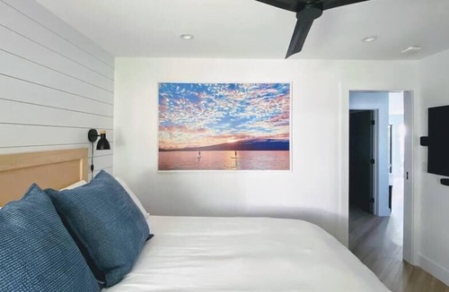 Maalaea Condo | Gorgeous Modern Maui Beachfront- 2 sups Included!