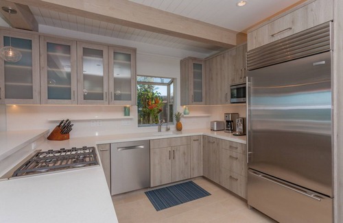 Paia House | Gorgeous Oceanfront Paia Bay Home