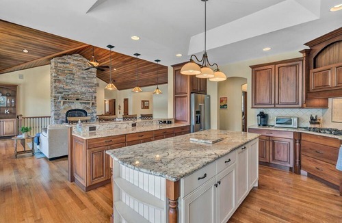 Huddleston House | Gorgeous Rental Home! Come Visit 'No Wake, No Worries'!