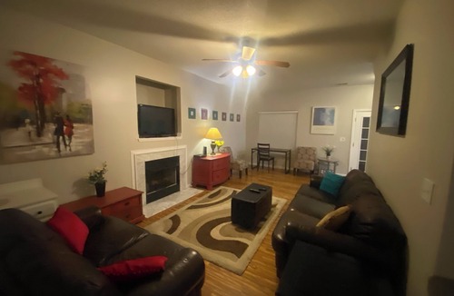 Charlotte House | Gorgeous spacious manor house close to UNCC and uptown Charlotte