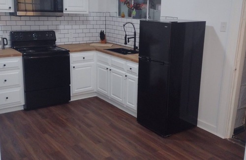 Elberton House | Granite Retreat East Comfortable 2 Story 2 Bedroom 1 Bath Private Home
