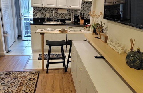 Del Ray House | Great Delray, Alexandria, One bed, bath, kitchen NOT share, big backyard, metro,