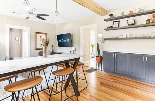 Westside House | Green Tea by StayDuvet | Hampton Park & Upper King
