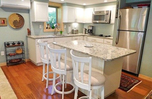 Annapolis House | GREENNEST is an ENVIRONMENTALLY FRIENDLY Waterfront home close to Annapolis