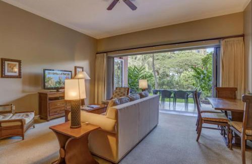 Honokowai Apartment | GROUND FLOOR DIRECT ACCESS with private outdoor yard space luxury resort condo