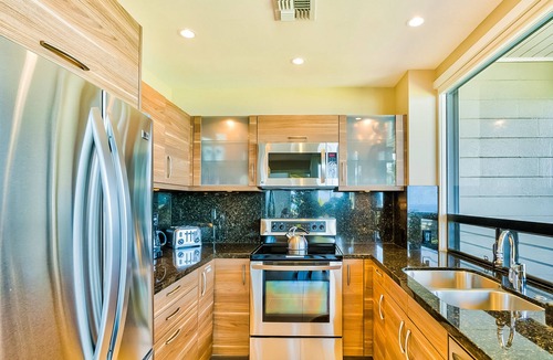 Napili Condo | Ground-Floor, Ocean-View Haven with Lanai, Tennis, Resort Pool, and Beach Access