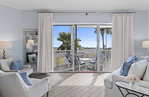 Avalon Beach Estates Condo | Guest Favorite| Gulf Front | Accommodates 12 | Beach Serv. I Pet Friendly|