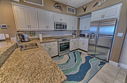 Thomas Drive Condo | Gulf Crest Escape: Cozy 2-Bedroom with Views!