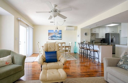 Murrells Inlet House | Gulf Stream Villa 114 - Three Bedroom, Three Bath Oceanfront Townhouse