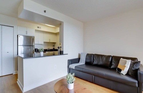 Pentagon City Apartment | Gym in Summer! Apt at Pentagon City
