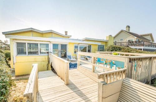 Southern Shores House | Gypsea Rose - Southern Shores, Oceanfront, Ocean View, Hot Tub, Pets OK, Flex Stays