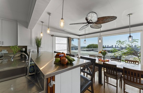St Louis Heights House | Hale Aloha: Your Spacious 4BR/3BA Oahu Retreat for Families & Groups