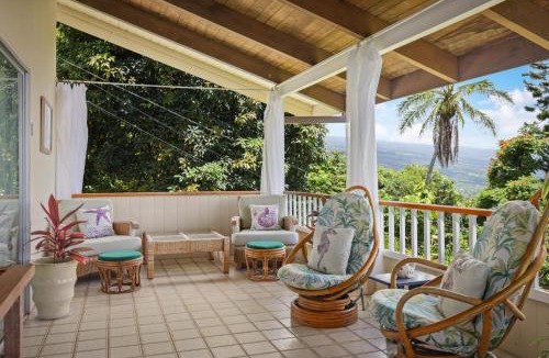 Honaunau-Napoopoo House | Hale Mauka