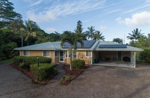 Keaau House | Hale O Makani home