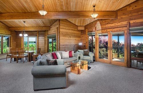Waikoloa House | Hale O' Waikoloa