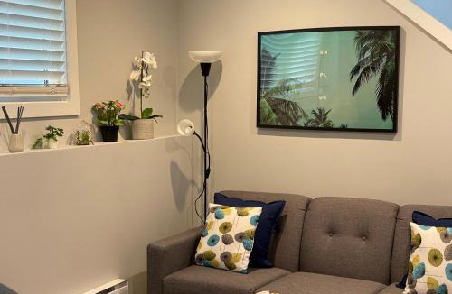 Saskatoon House | Hamm Suite