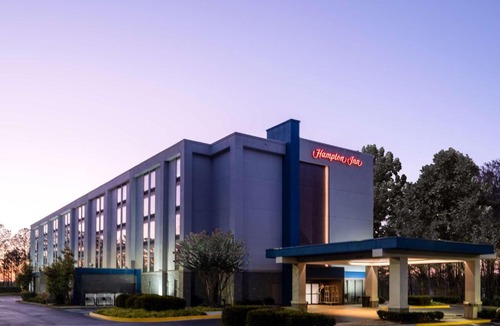 Peachtree Corners Hotel | Hampton Inn Atlanta-Peachtree Corners/Norcross