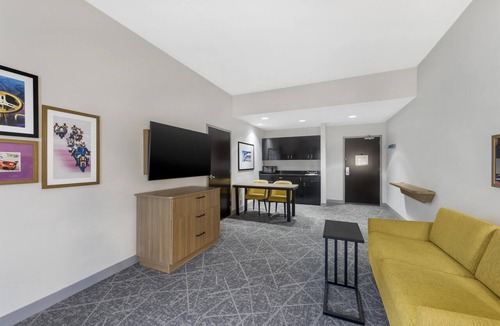 Leeds Hotel | Hampton Inn Birmingham Leeds