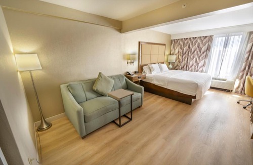 Southpoint Hotel | Hampton Inn Jacksonville South/I-95 at JTB