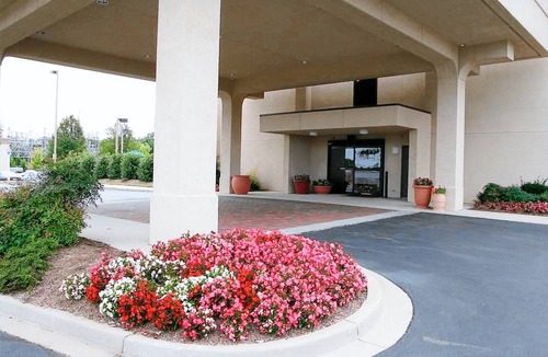 Lexington Park Hotel | Hampton Inn Lexington Park