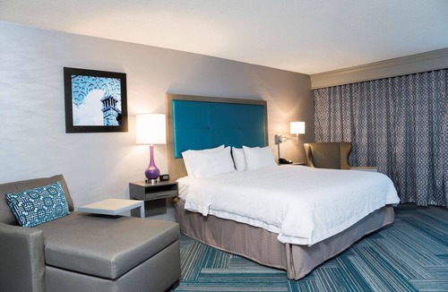 Midland Hotel | Hampton Inn Midland