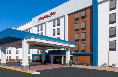 Salisbury Hotel | Hampton Inn Salisbury