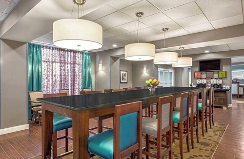 Statesboro Hotel | Hampton Inn Statesboro