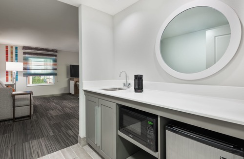 Buckhead Hotel | Hampton Inn & Suites Atlanta Buckhead Place