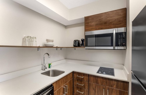 Gwinnett Place Hotel | Hampton Inn & Suites Atlanta/Duluth/Gwinnett County
