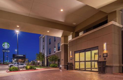 Big Spring Hotel | Hampton Inn & Suites Big Spring