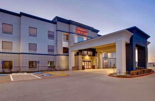 Borger Hotel | Hampton Inn & Suites Borger