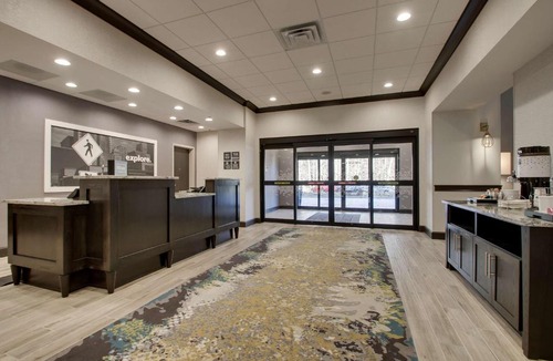 Southeast Raleigh Hotel | Hampton Inn & Suites By Hilton Knightdale Raleigh