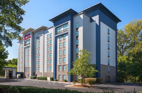 Arrowood Hotel | Hampton Inn & Suites Charlotte Arrowood Rd