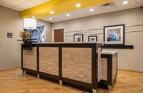 Waynesboro Hotel | Hampton Inn Waynesboro