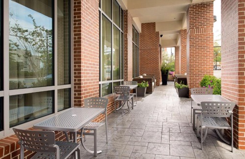 River District Hotel | Hampton Inn Wilmington Downtown