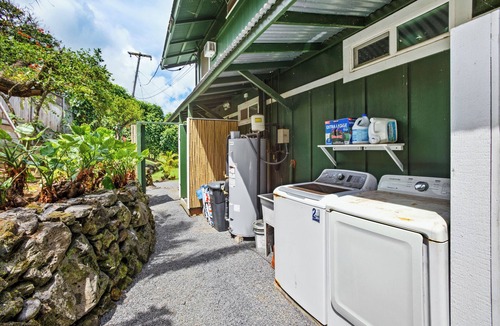 Hana House | Hana Bay View 3 BR/2 BA house sleeps 6 comfortably with 2 patios.