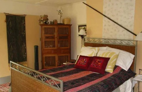 Hana Bed & Breakfast | Hana Garden Room 1 & 2 night stays, its Perfect! Longer stays available.
