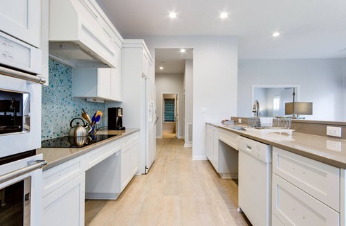 Seabrook Island Villa | Handicap accessible villa featuring views of hole #1 at Crooked Oaks