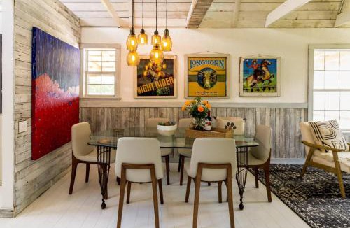 Blanco House | Happiness Ranch - Pecan Tree House