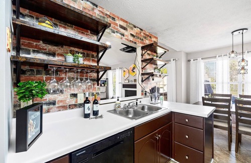 Lawrenceville House | Harbor Point Home Theater - Thoroughly Sanitized
