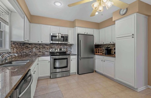 Nixons Crossroads House | Harbour Gate Family "Captains Quarters"